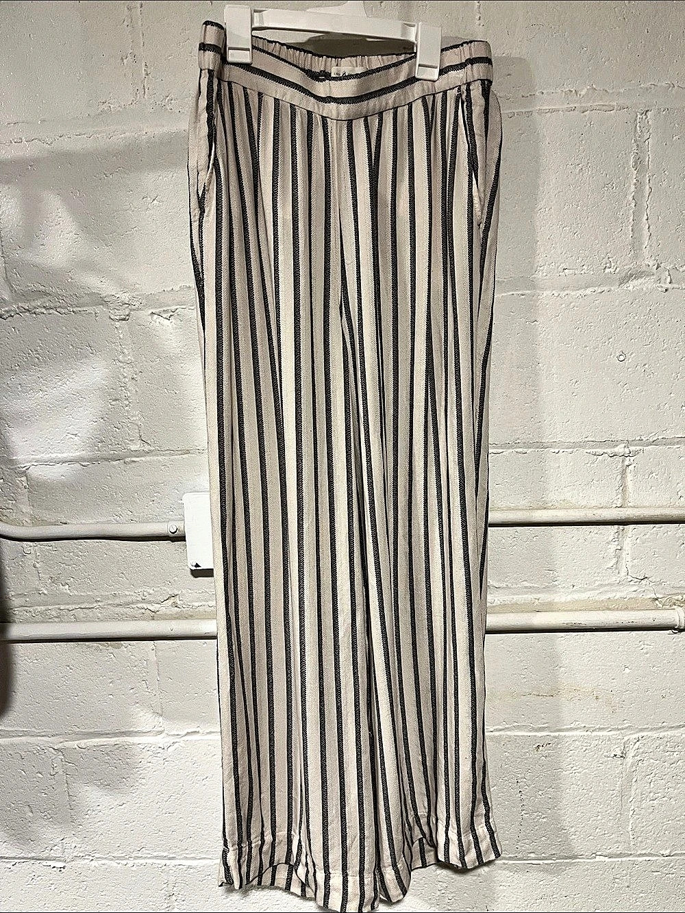 Lou & Grey Stripe Textured Wide Leg Pants Cream & Black Medium